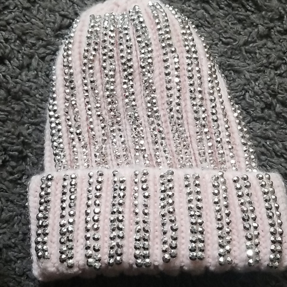 Omg! Fuzzy Bling Hat - Picture 5 of 5